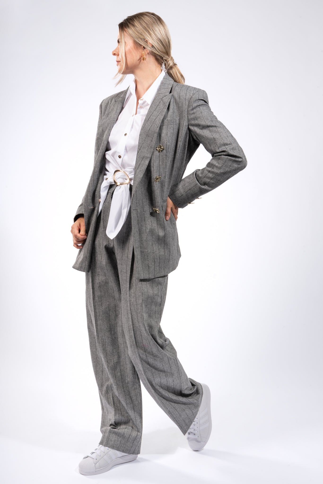 Oversized Blazer im Nadelstreifen Look mit zartem Lurex