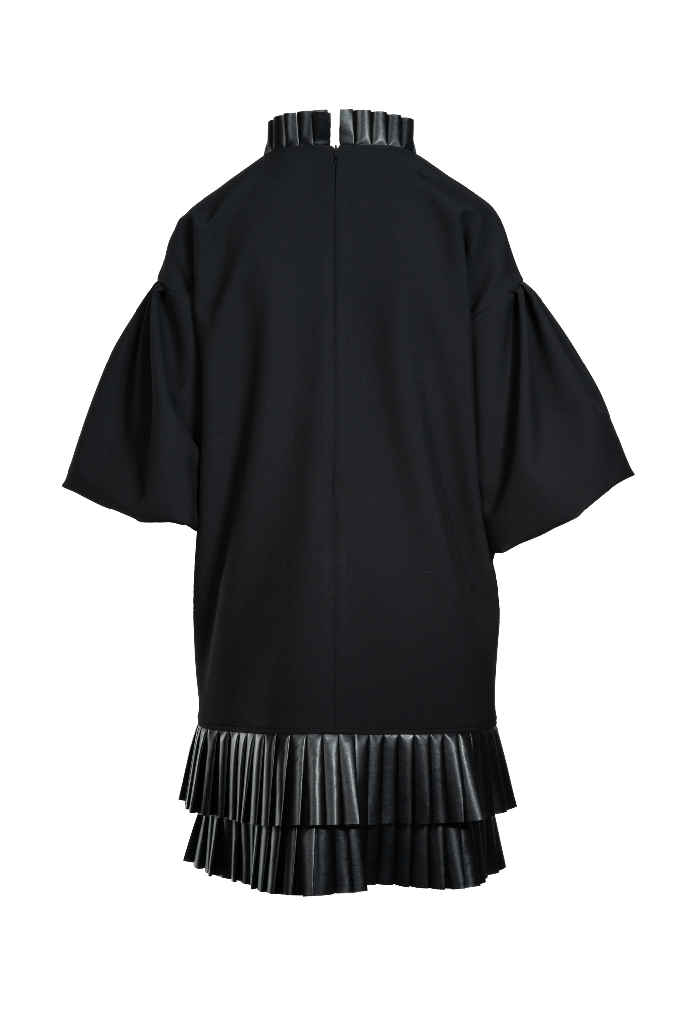 Kurzes Kleid mit veganen Lederfalten - Clara Siegenthaler GmbH